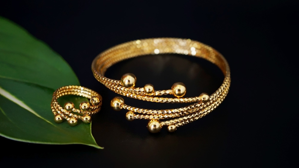 Gold bracelets and rings ready for repair at DCL Jewelry & Loan