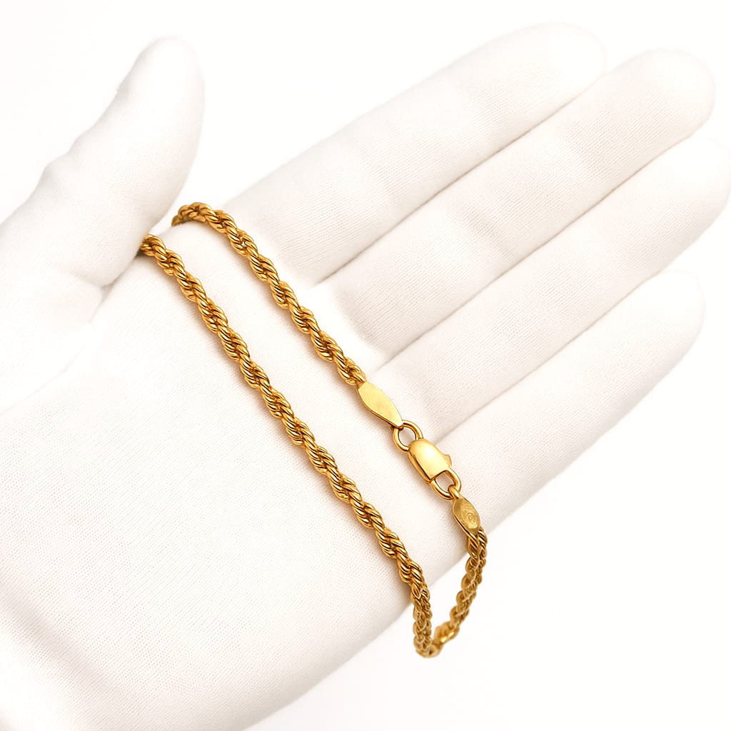 Close-up detail of 14K Gold Rope Chain Necklace