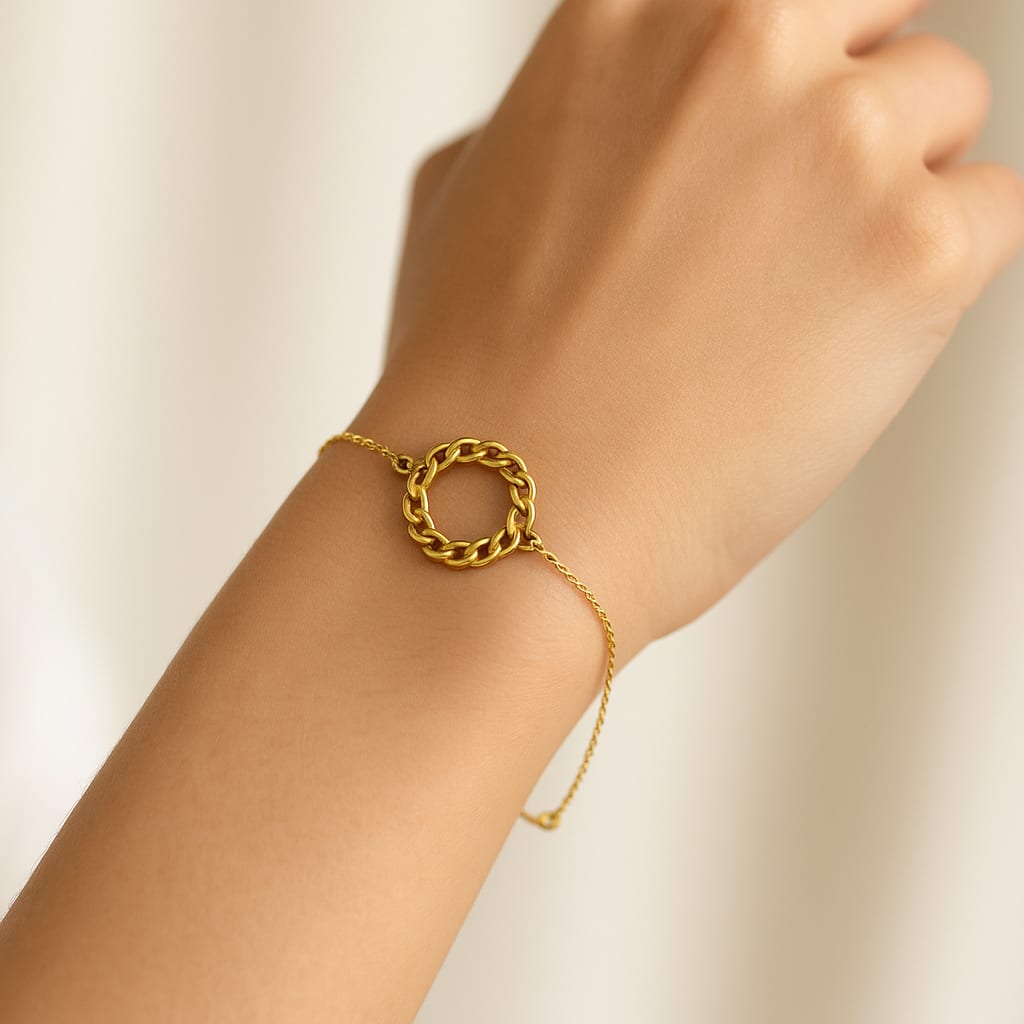 Model wearing the 14K Gold Curb Chain Bracelet