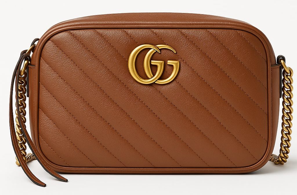 Gucci GG Marmont Small Black Leather Bag in Excellent Condition