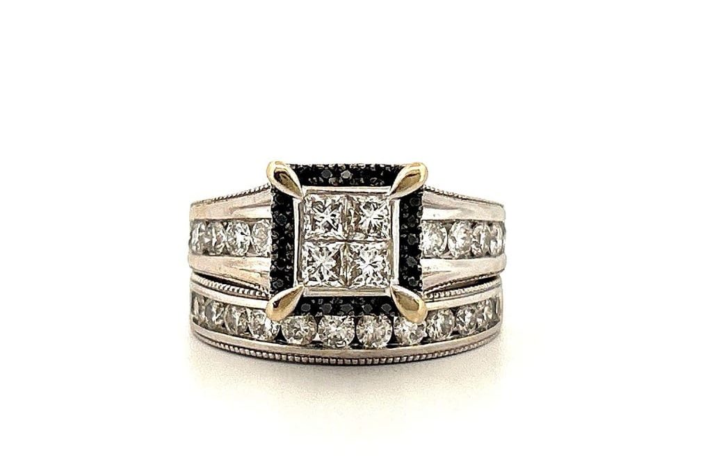 Discover Elegance with Our 14K White Gold Diamond Wedding Set