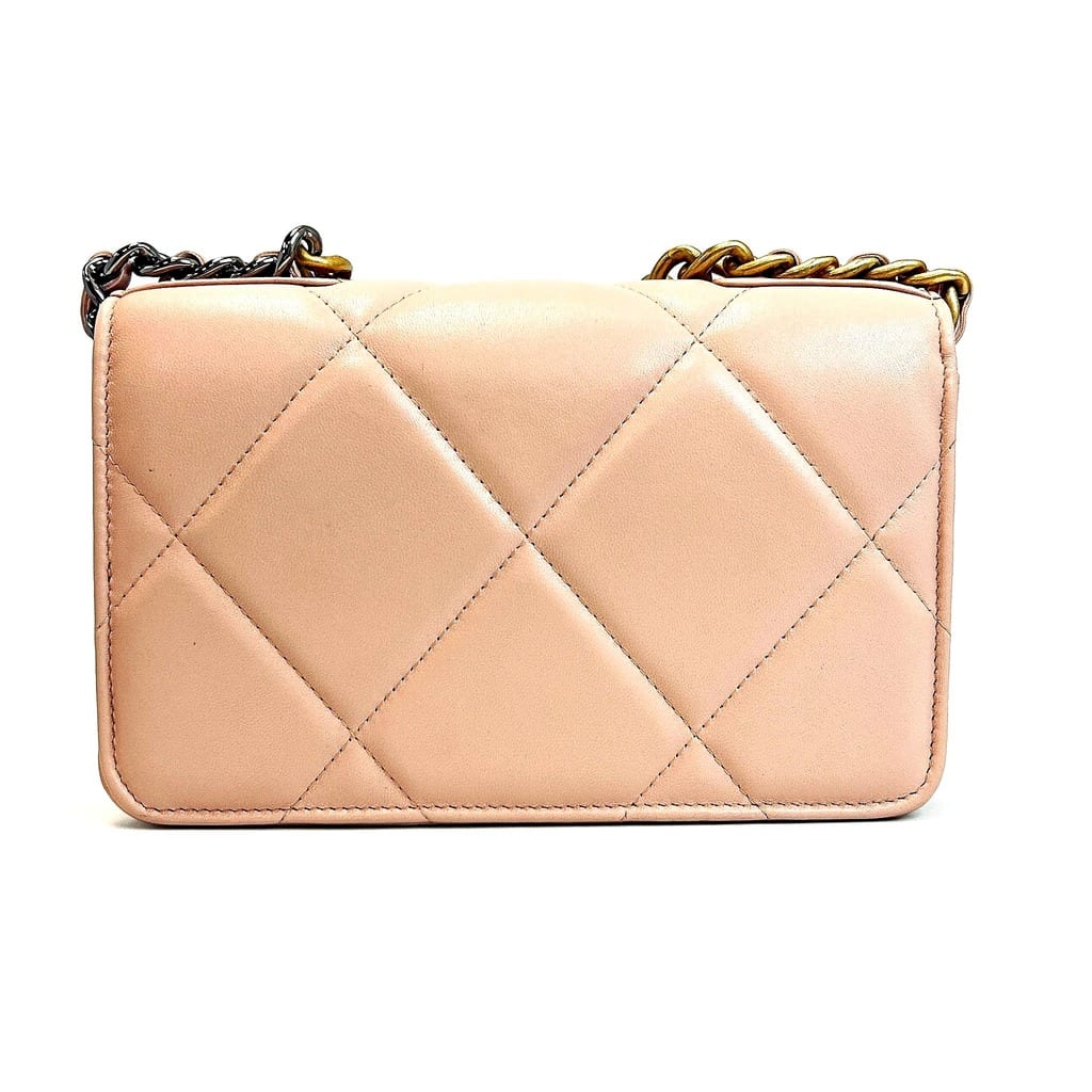 Chanel 19 WOC with dust bag and box