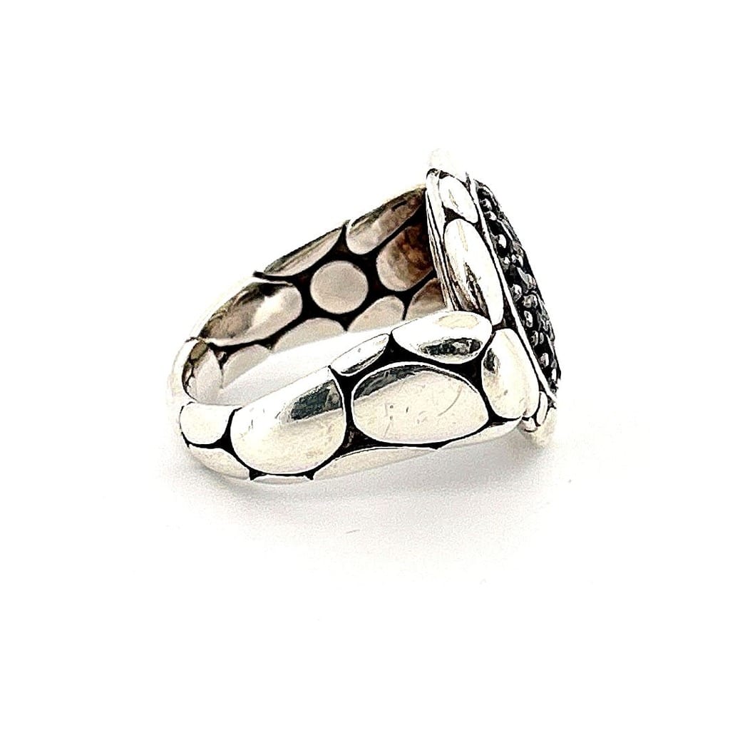 Display of John Hardy ring in jewelry box