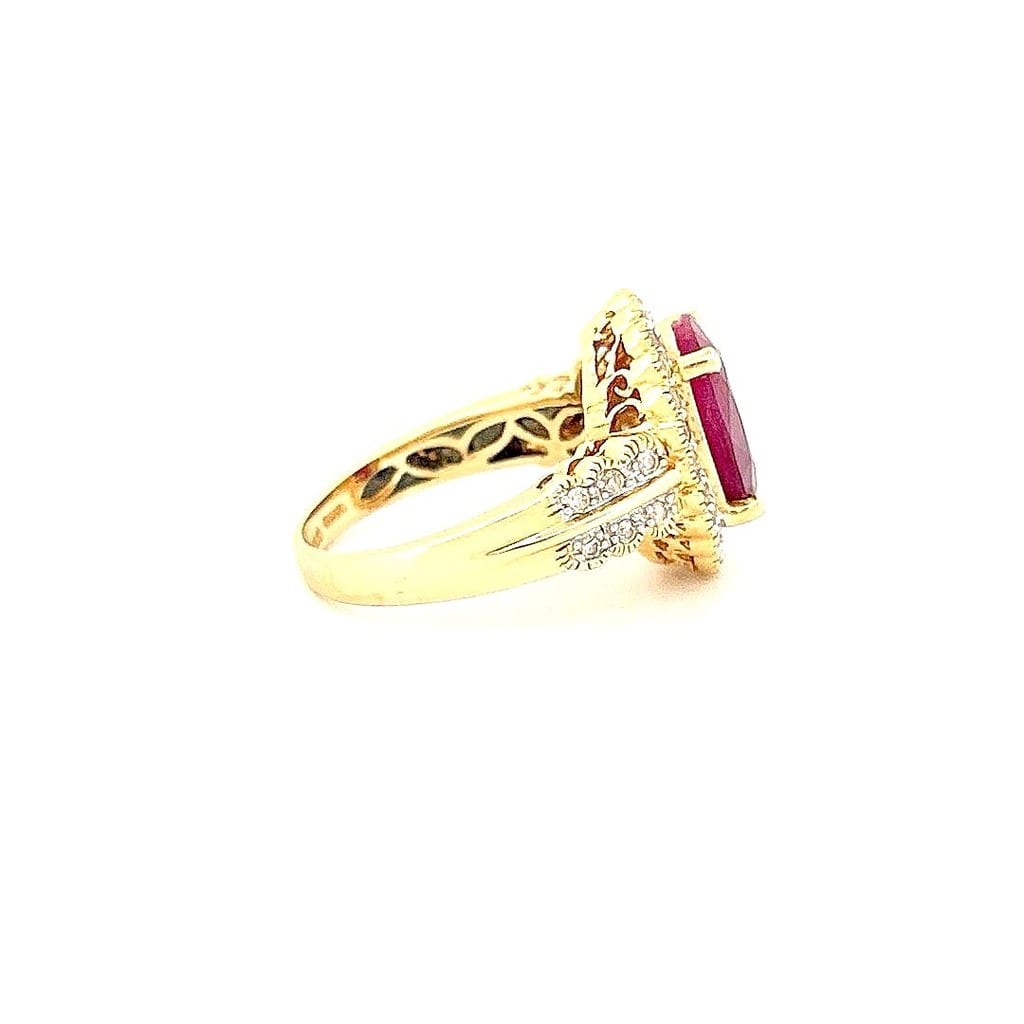Customer examining a ring at DCL