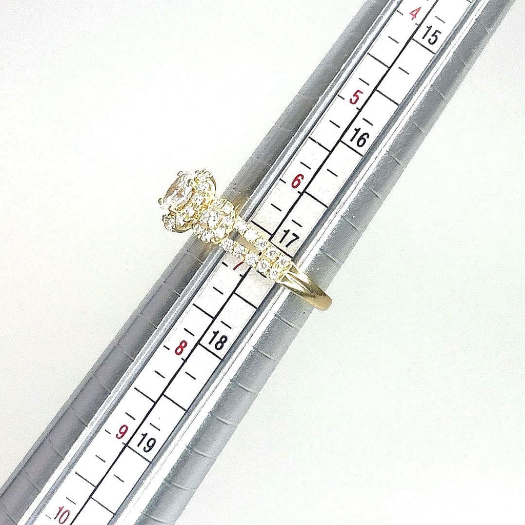 Detailed view of the diamond arrangement on the 14K Yellow Gold Ring.