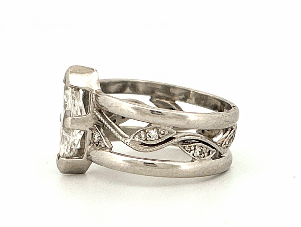 Intricate band design of the platinum ring